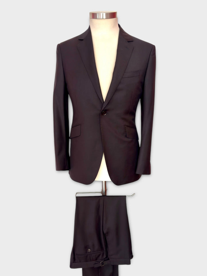 Dark Navy Suit Short Fit